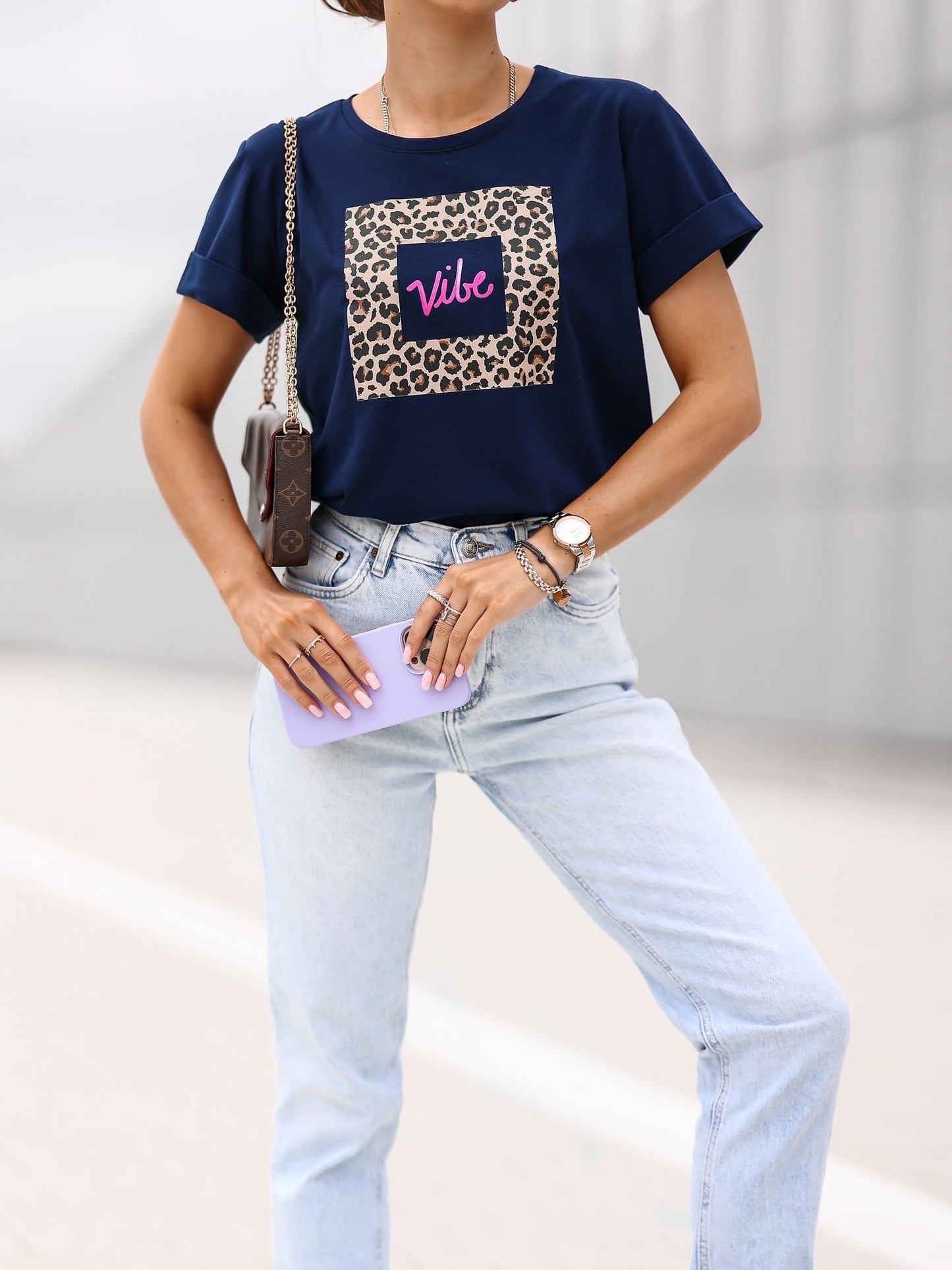 Wild Vibe Póló