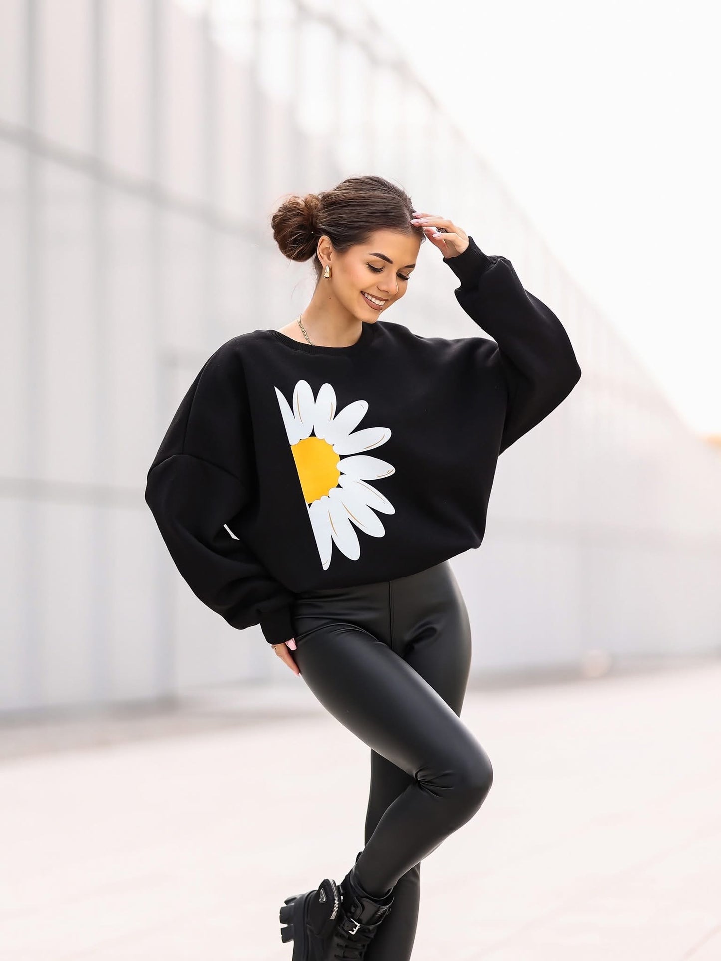 Golden Daisy Pulóver