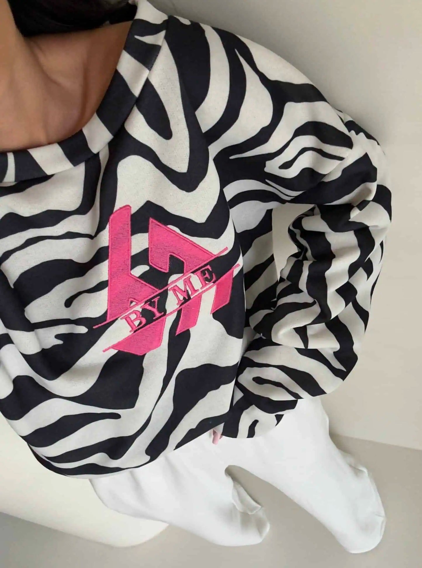 By Me LUXIT pulóver