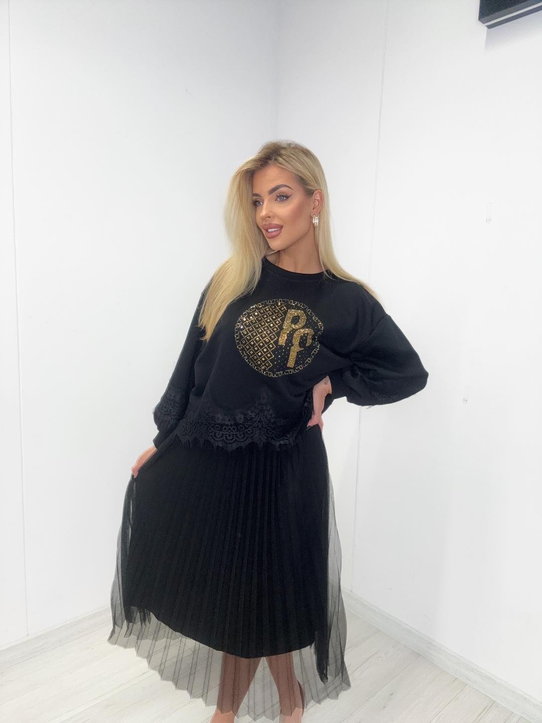 Paparazzi “GLAM TULLE” ruha